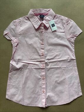 GAP Light Pink Short-Sleeve Button-Down Shirt